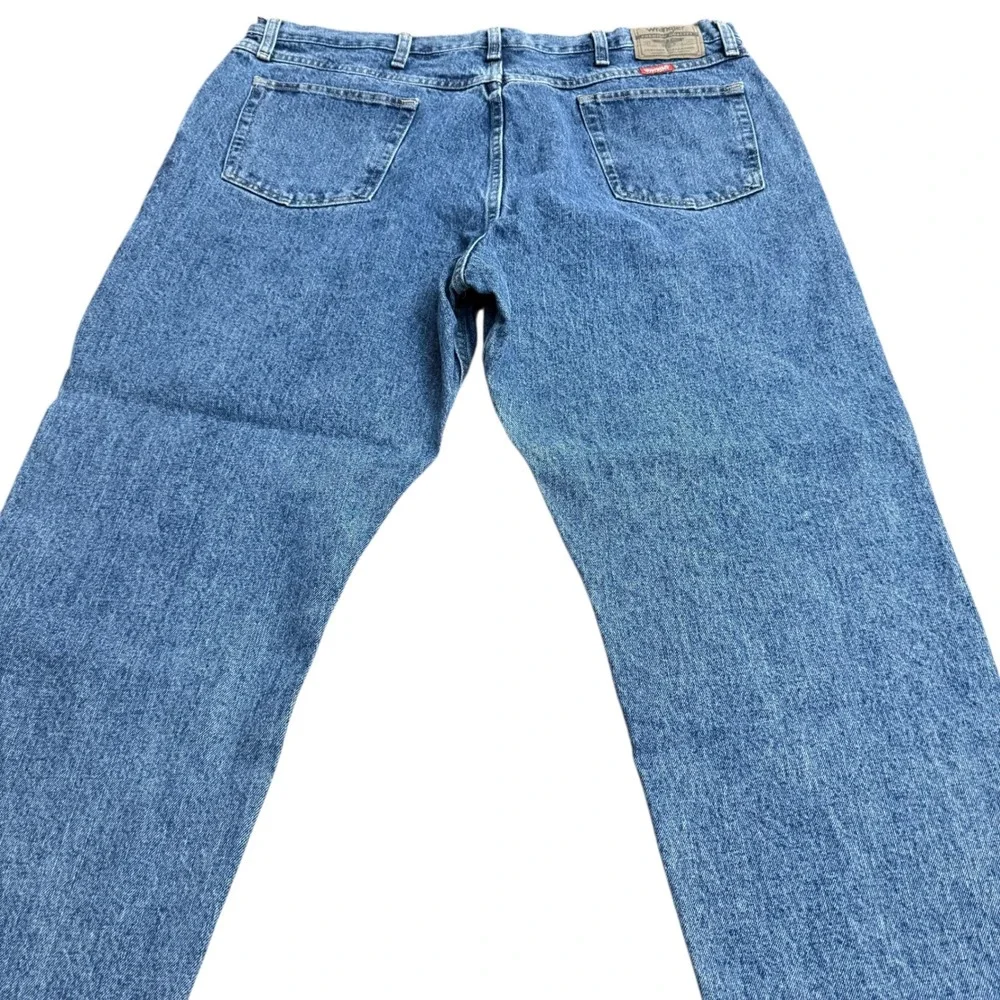 Wrangler Relaxed Fit‎ Jeans Mens 42x29 Blue Denim Straight Leg Casual Pants